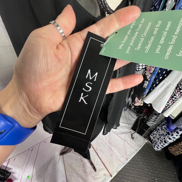 NWT($100) |•MSK•| Wide Leg Jumpsuit Rhinestone Cold Shoulder Sleeves Size L - Picture 11 of 14